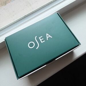 Brand New OSEA Malibu Dry Brush